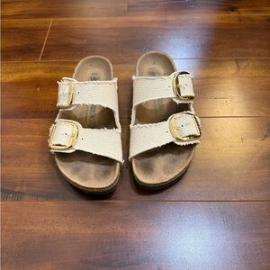Birkenstock Women Sandals in Cream with Gold Buckles